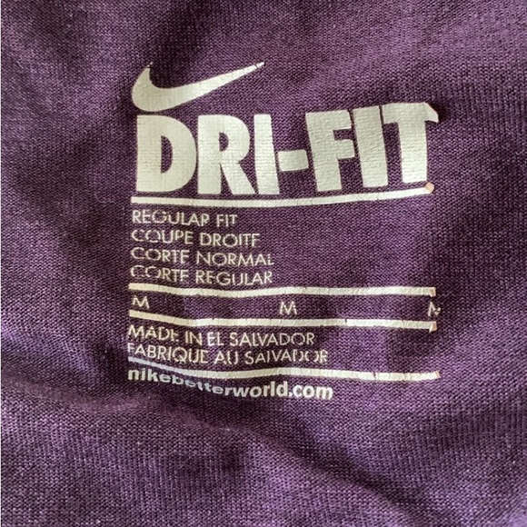 * Nike Womens medium dry fit shirt - Picture 6 of 7